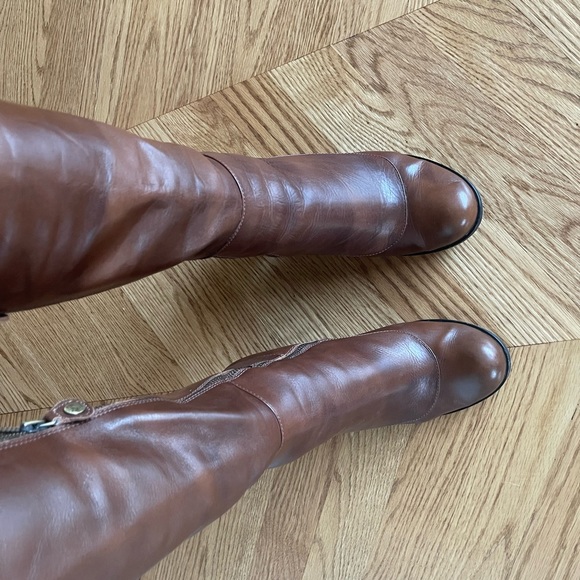 Modern Vintage boots - Picture 7 of 8